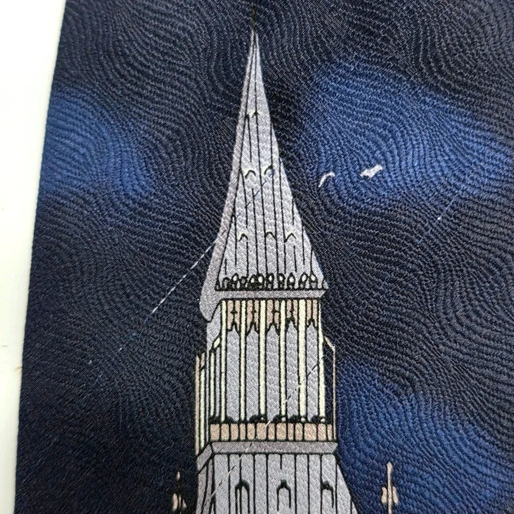 Elegance London Mens Silk Tie Big Ben Red Bus Italian Design Navy Blue 4‎ Inch